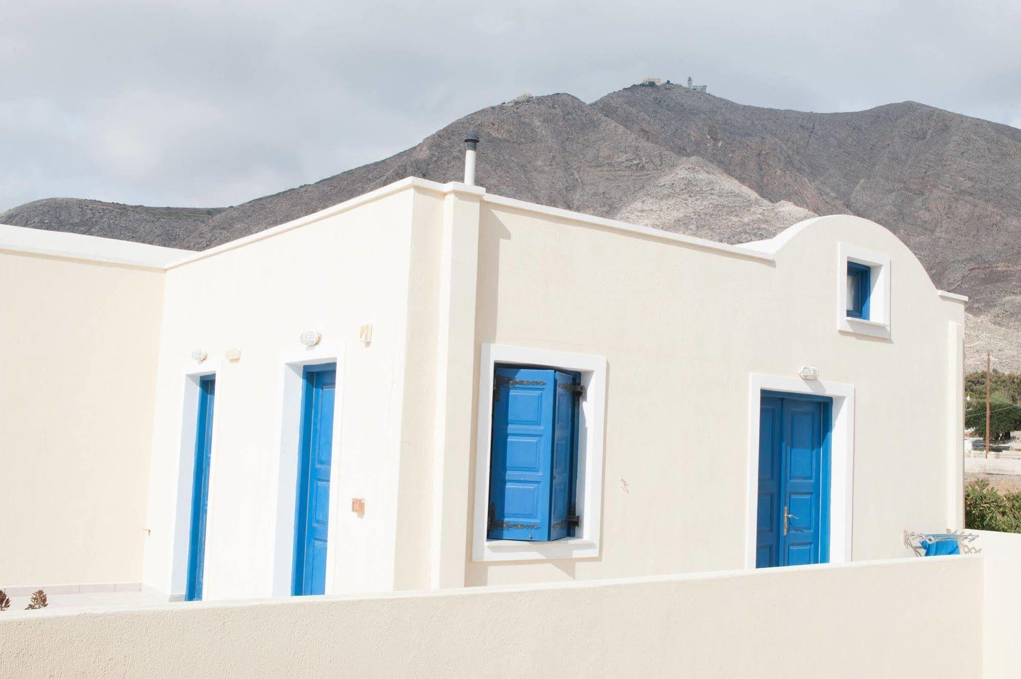Irigeneia Hotel Perissa  Dış mekan fotoğraf